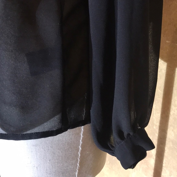 Nikki Lund Evening blouse - Picture 5 of 5